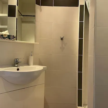 Apartman T1 Bis Hyper Centre A 100m *